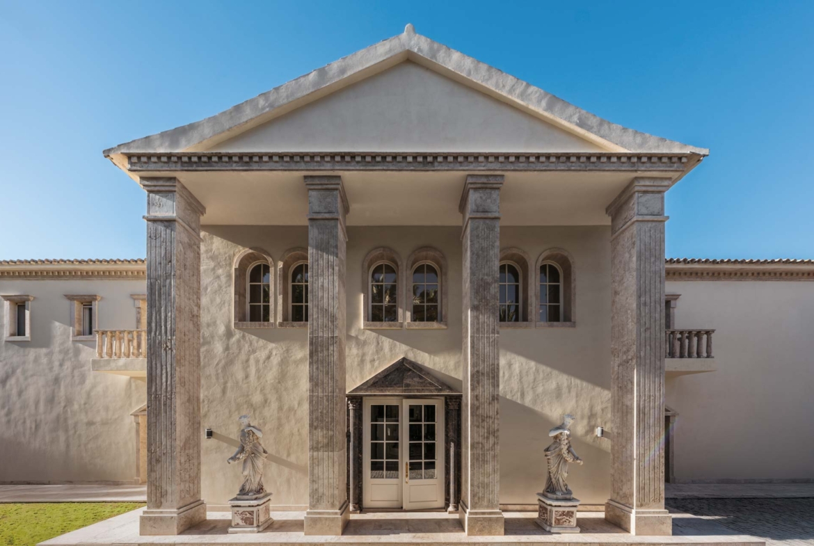 Tuscany Palazzo-Style Mansion in Sierra Blanca - Golden Mile, Marbella