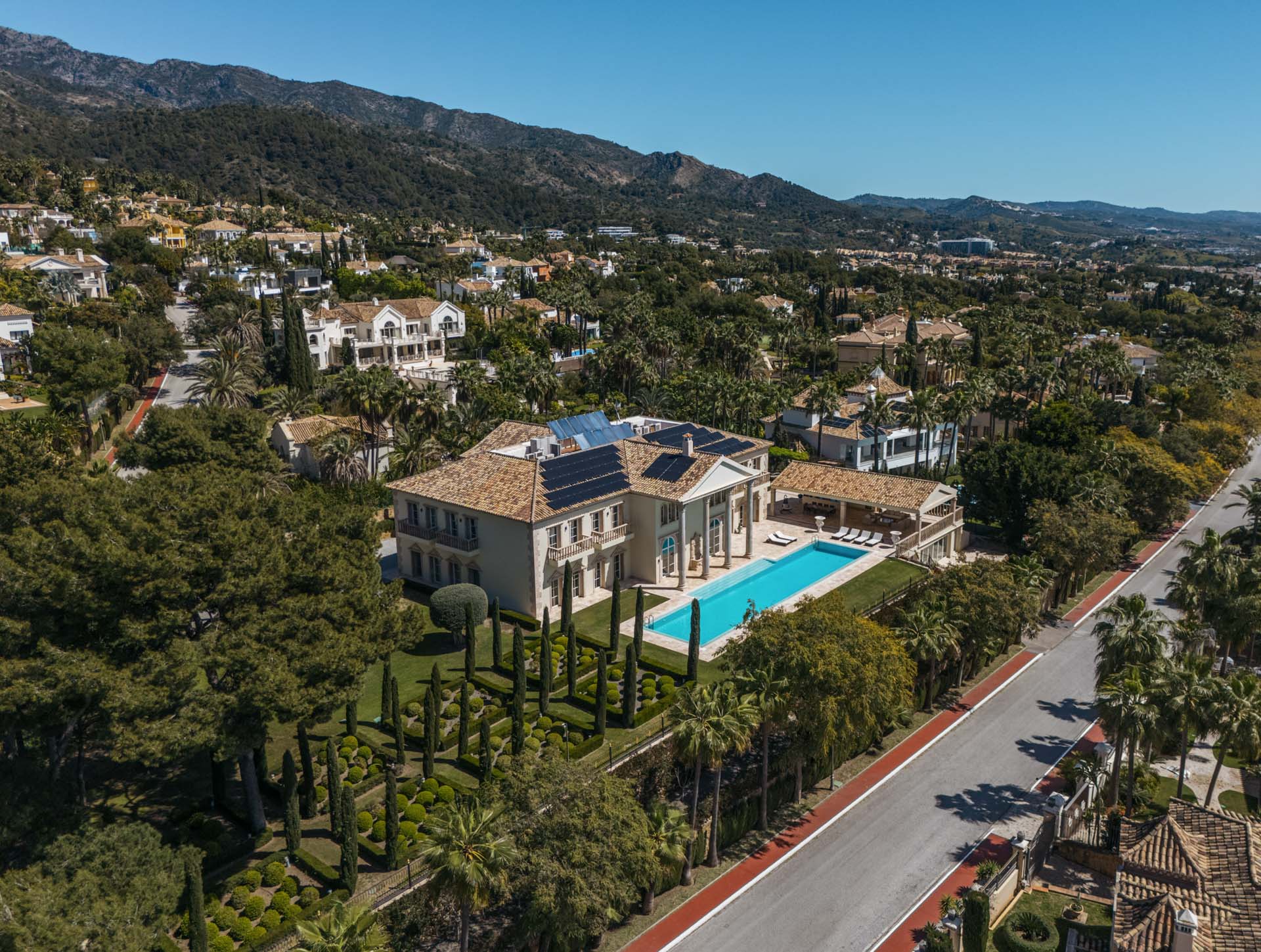 default Tuscany Palazzo-Style Mansion in Sierra Blanca - Golden Mile, Marbella