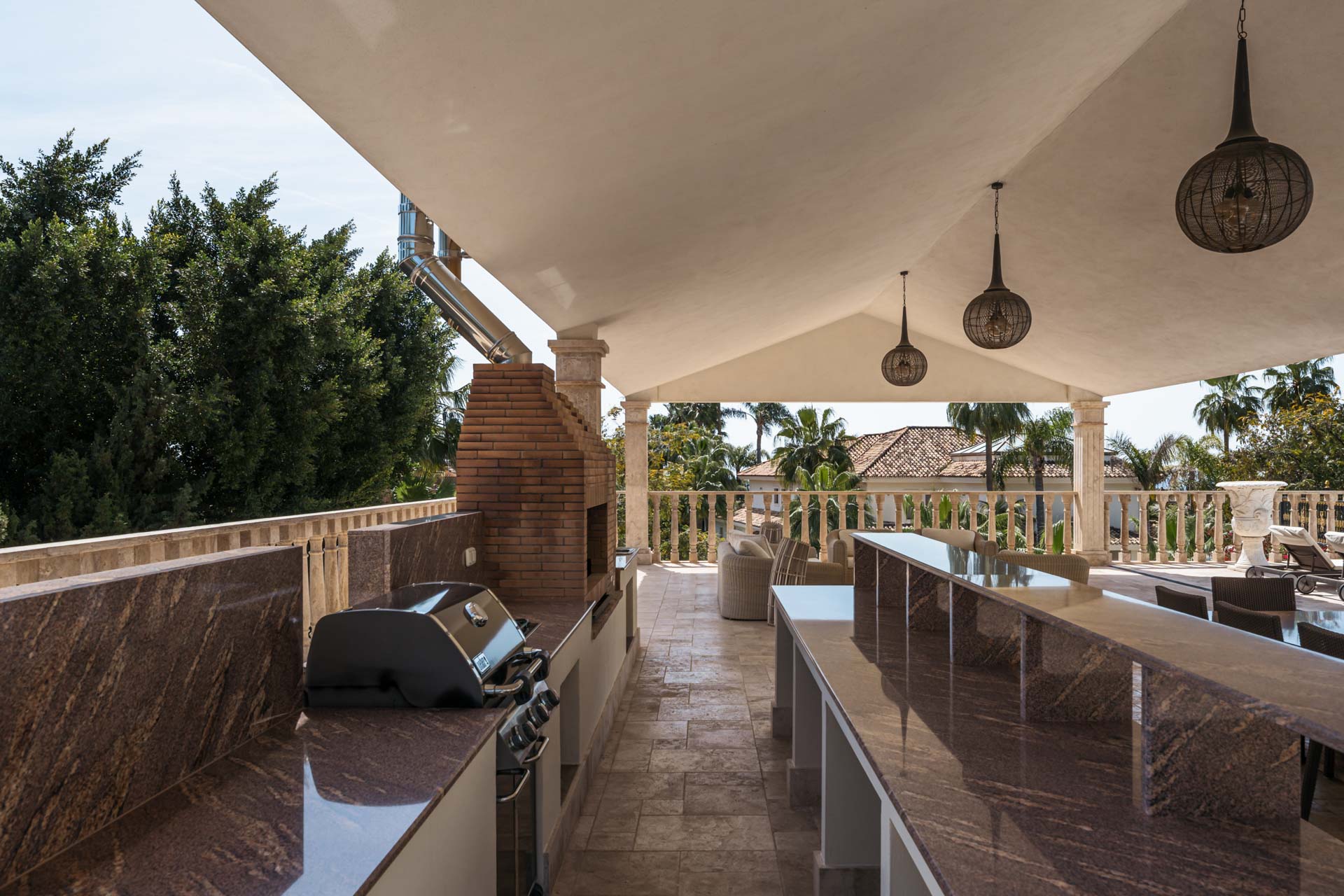 GEM–32 Tuscany Palazzo-Style Mansion in Sierra Blanca - Golden Mile, Marbella