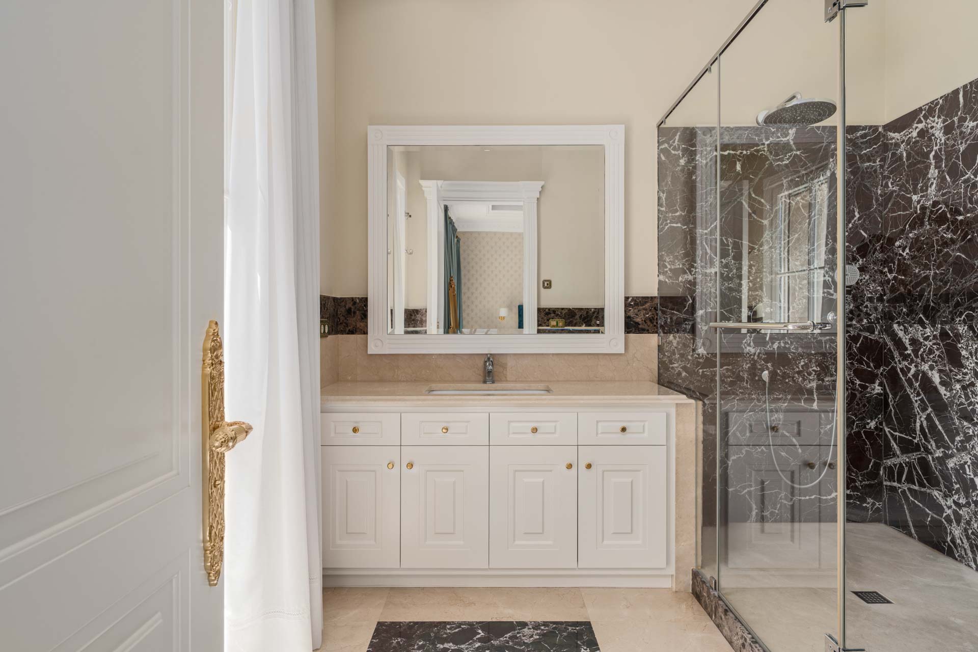 GEM–35 Tuscany Palazzo-Style Mansion in Sierra Blanca - Golden Mile, Marbella