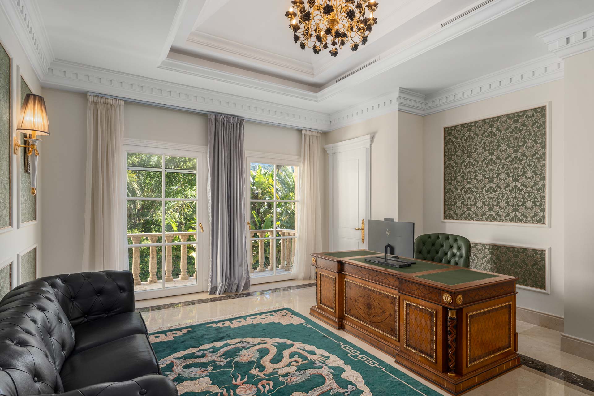 GEM–5 Tuscany Palazzo-Style Mansion in Sierra Blanca - Golden Mile, Marbella