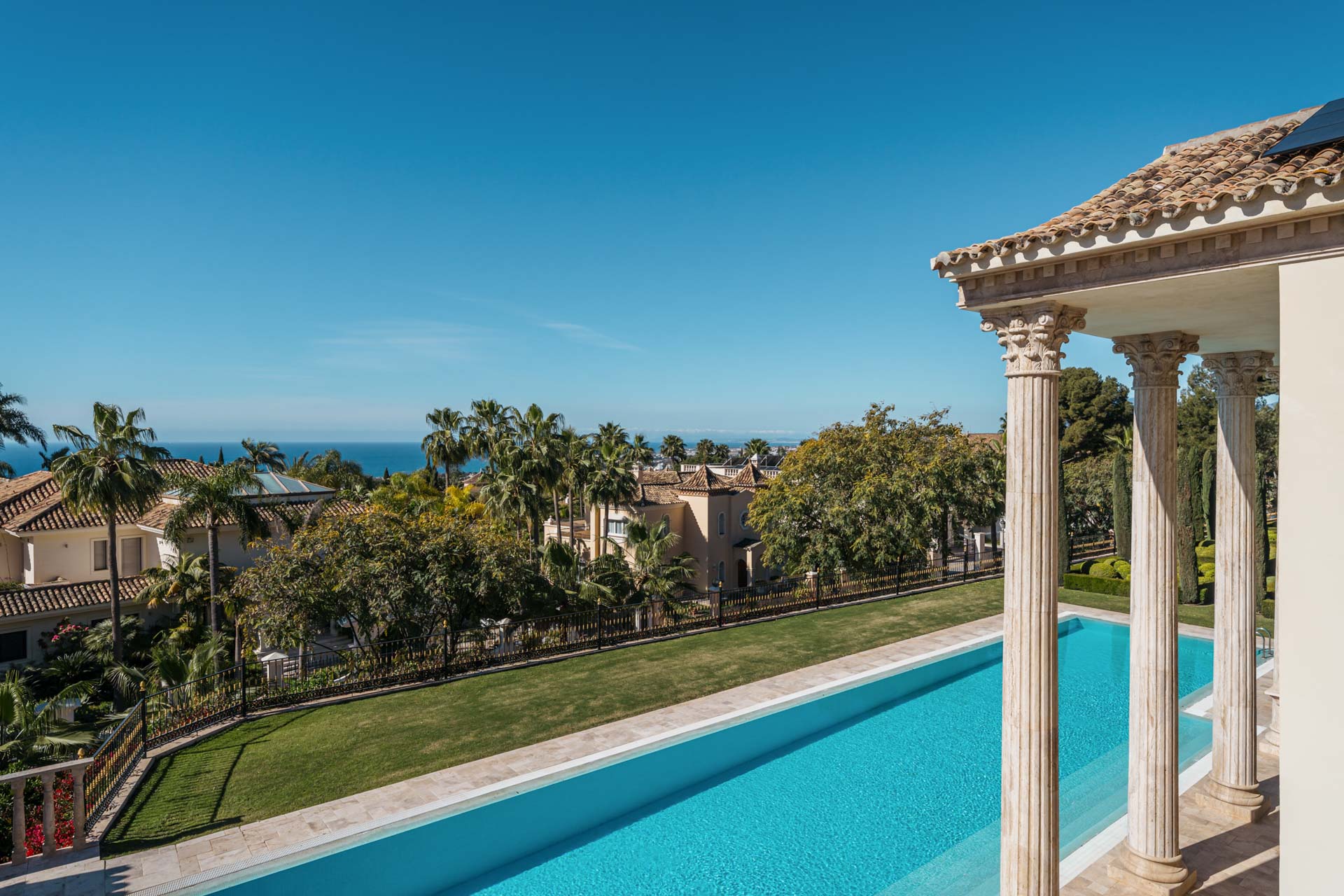 GEM–9 Tuscany Palazzo-Style Mansion in Sierra Blanca - Golden Mile, Marbella