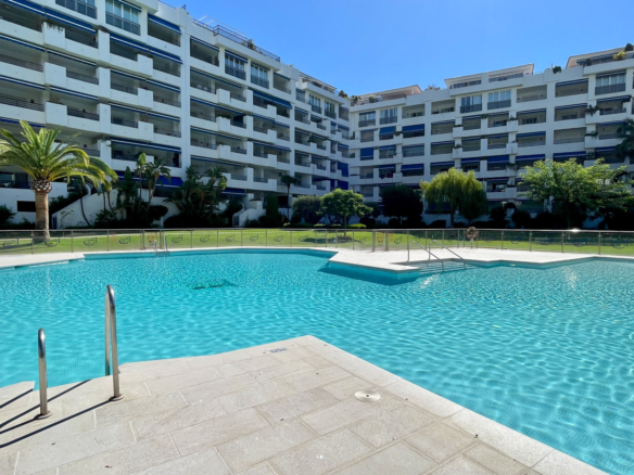 Apartment for Sale in Terrazas de Banus, Puerto Banus (Marbella)