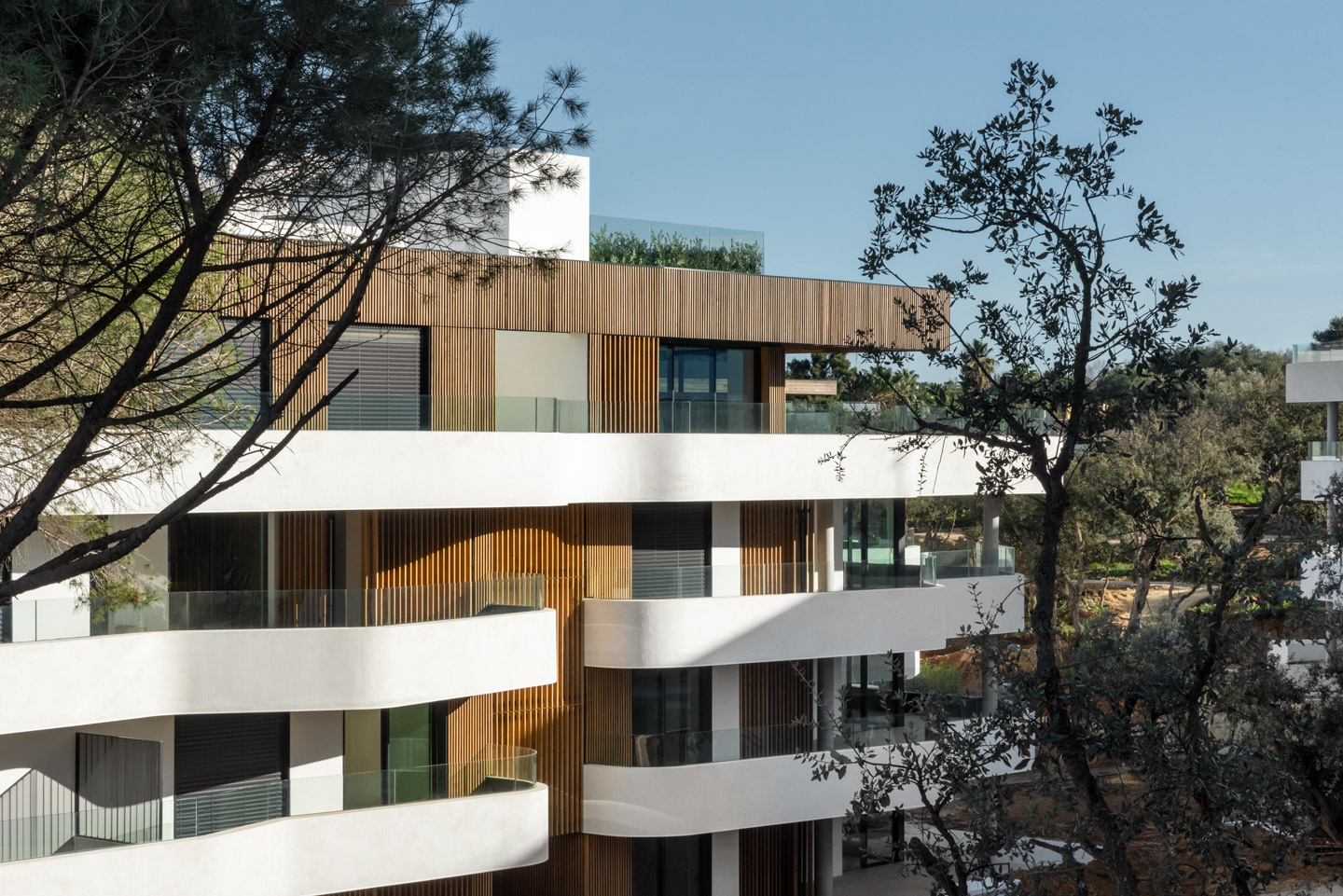 Village Verde Apartments & Penthouses in La Reserva, Sotogrande