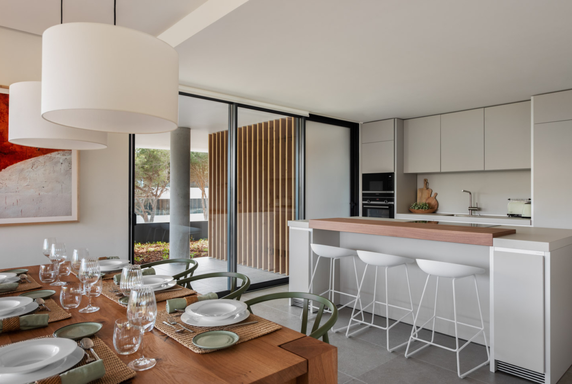 Village Verde Apartments & Penthouses in La Reserva, Sotogrande