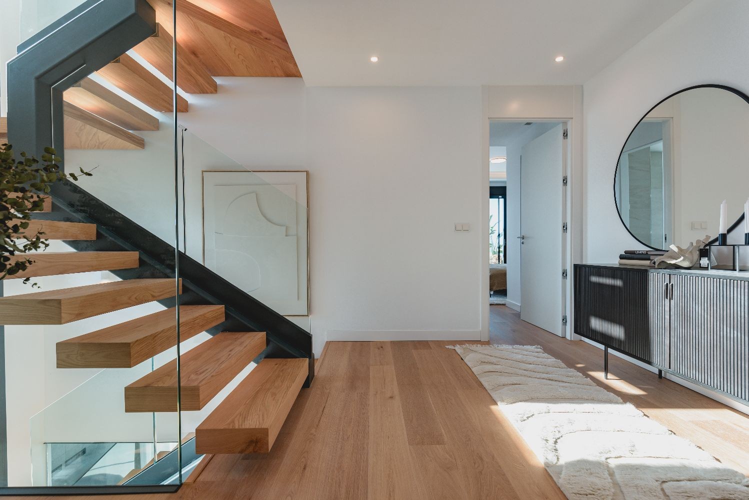 tl-distribuidor The List - Luxury Townhouses in Rio Real, Marbella