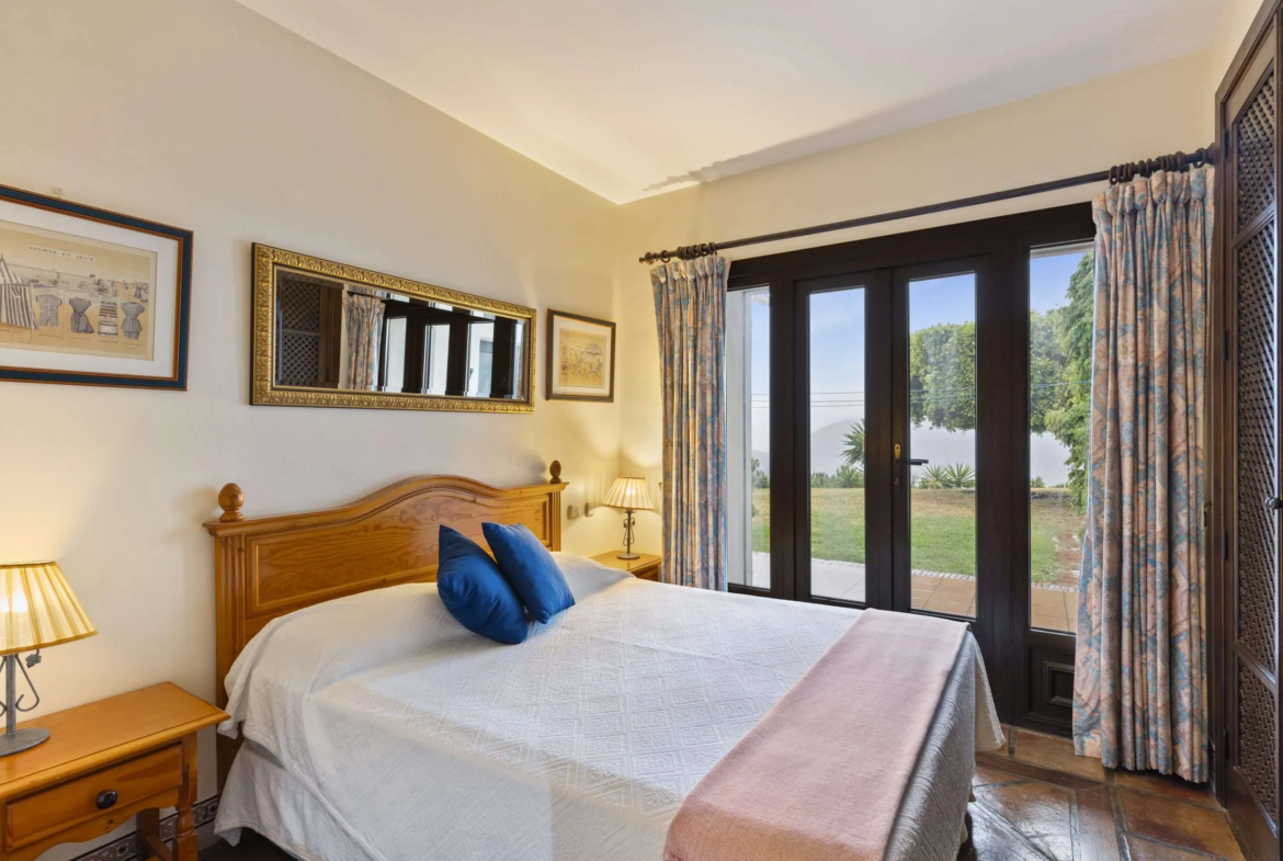 Exclusive Finca at Istan Lake in Marbella