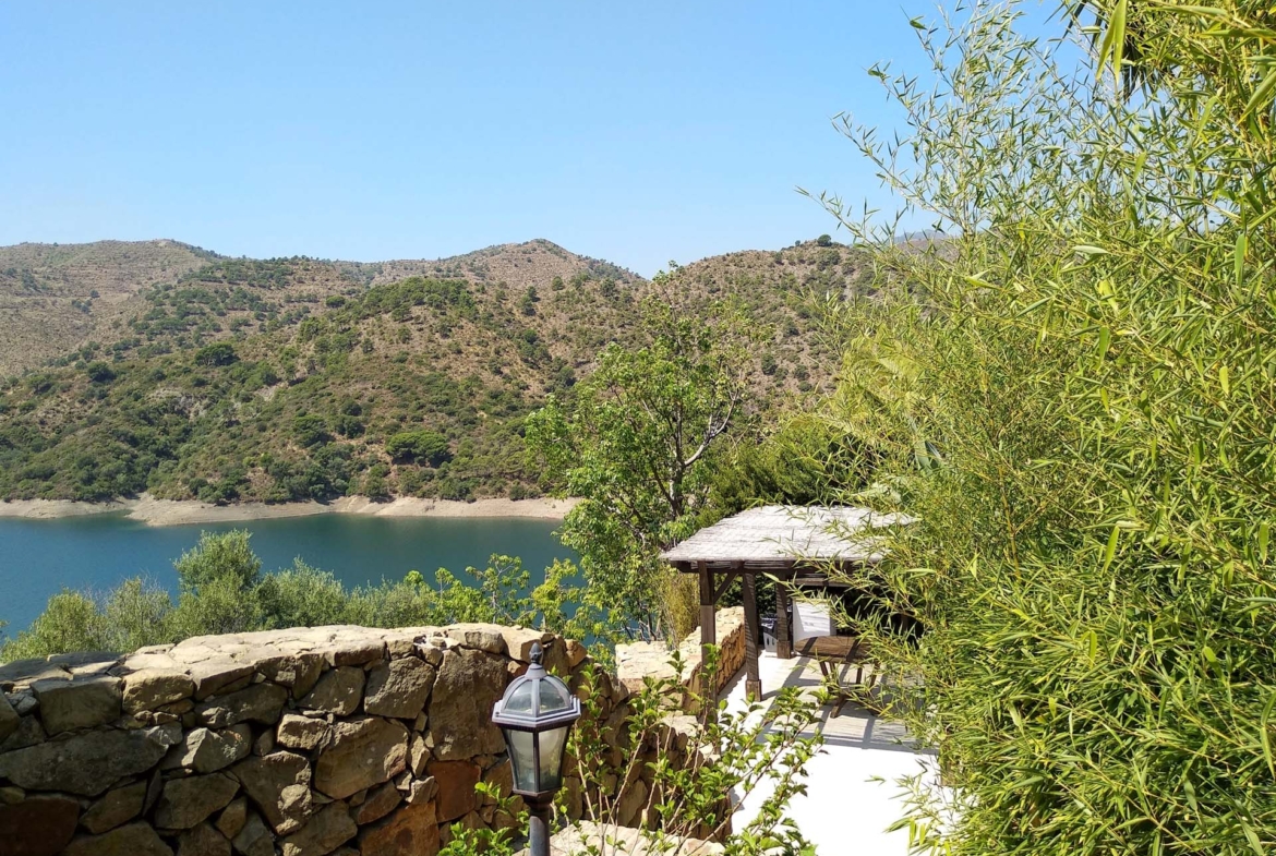 Exclusive Finca at Istan Lake in Marbella