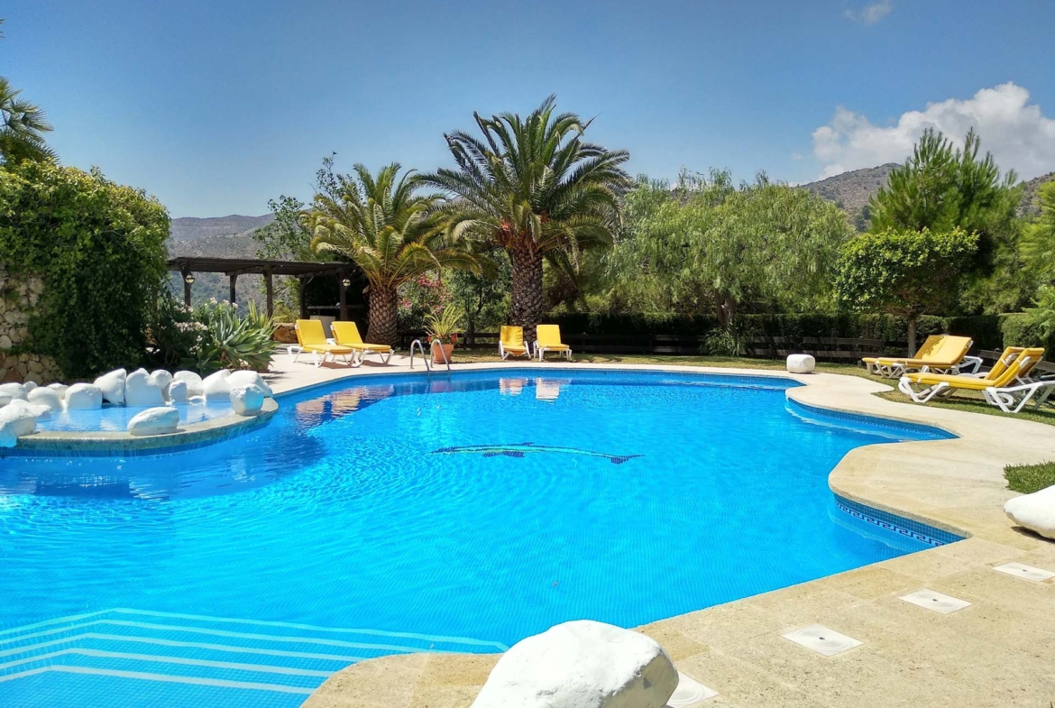 Exclusive Finca at Istan Lake in Marbella