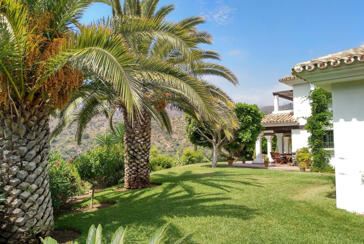 Exclusive Finca at Istan Lake in Marbella