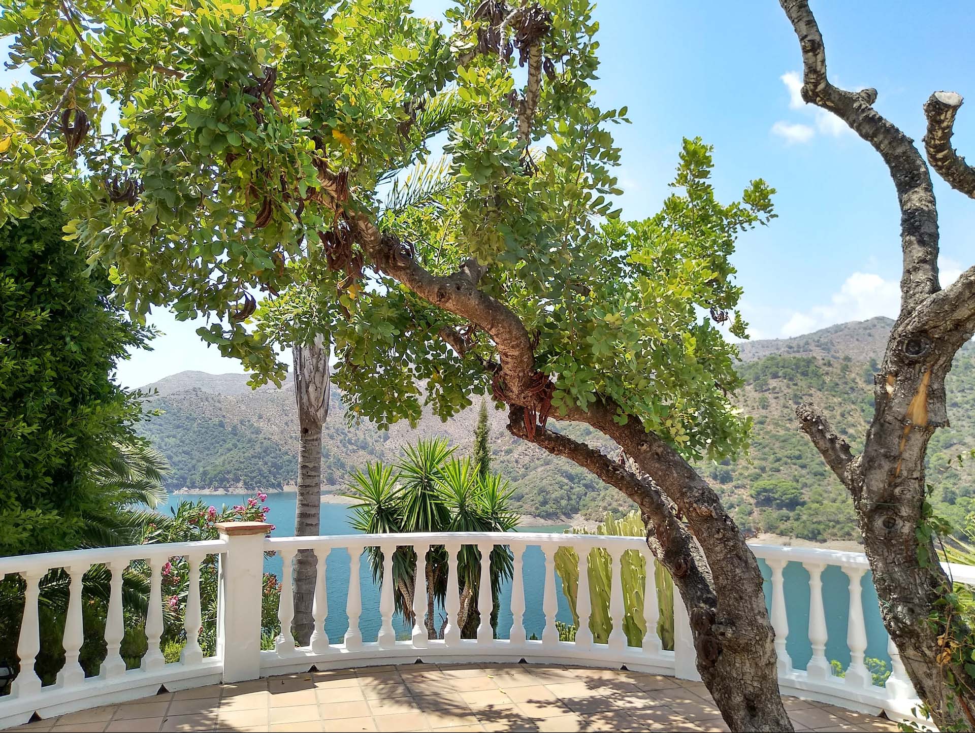 Istán_29 Exclusive Finca at Istan Lake in Marbella