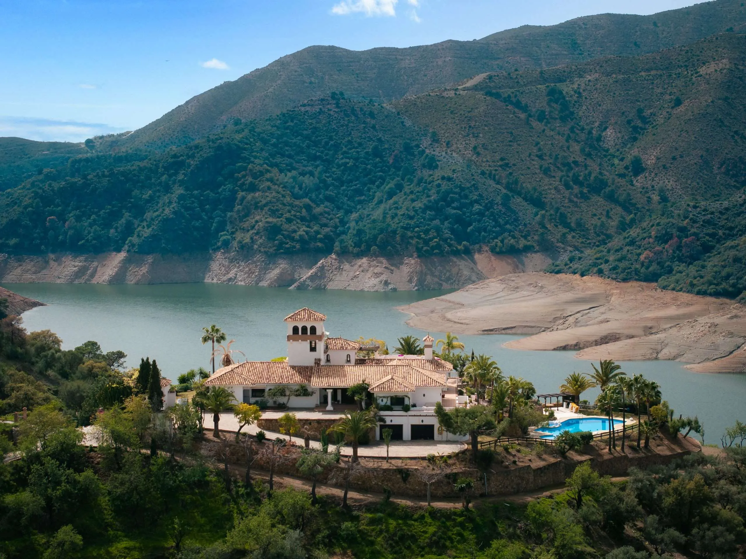 drone-3-scaled Exclusive Finca at Istan Lake in Marbella