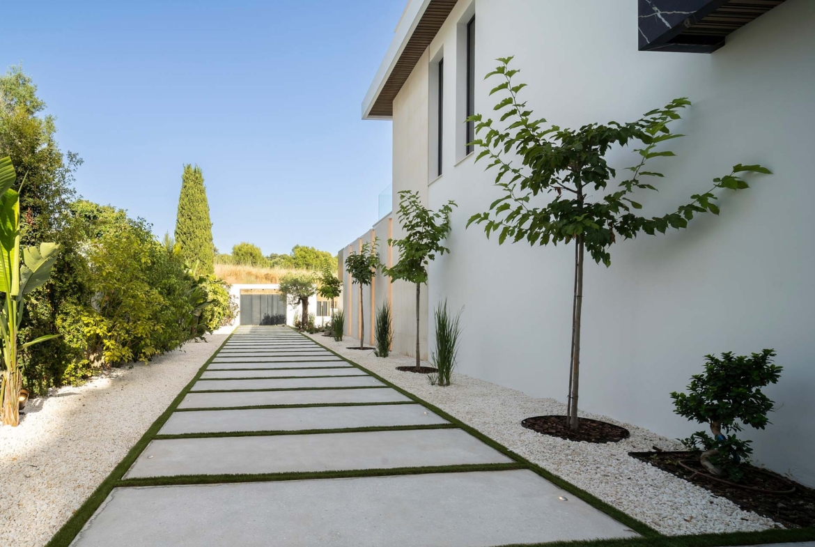 VILLA ESMERALDA