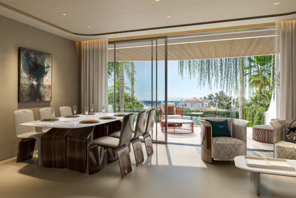 Aída by Bentley Home