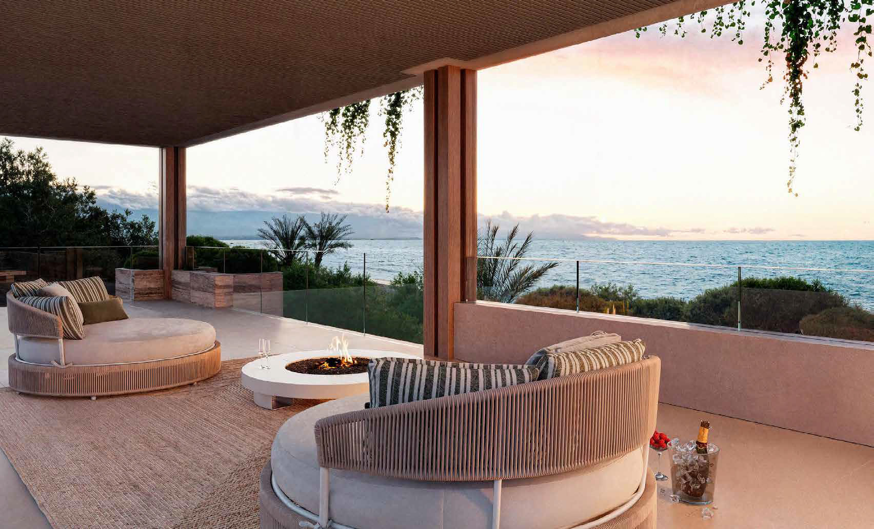 Sierra Blanca by the sea