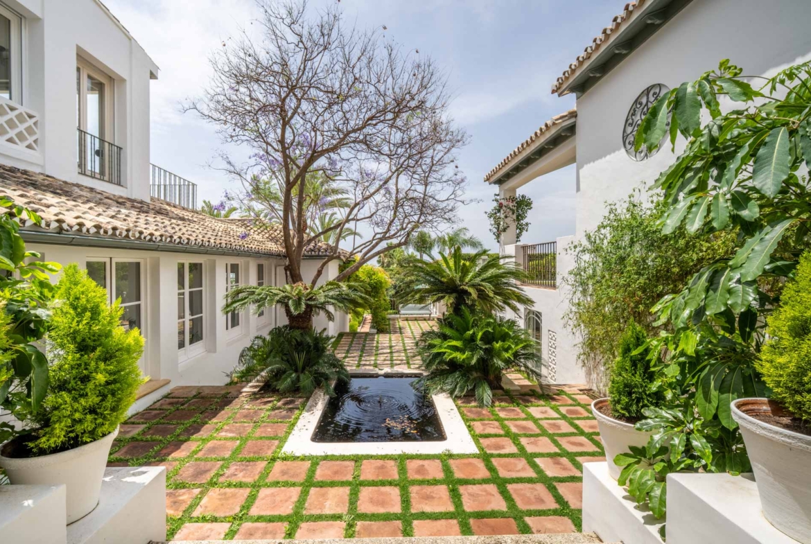 Villa in Sierra Blanca, Marbella Golden Mile