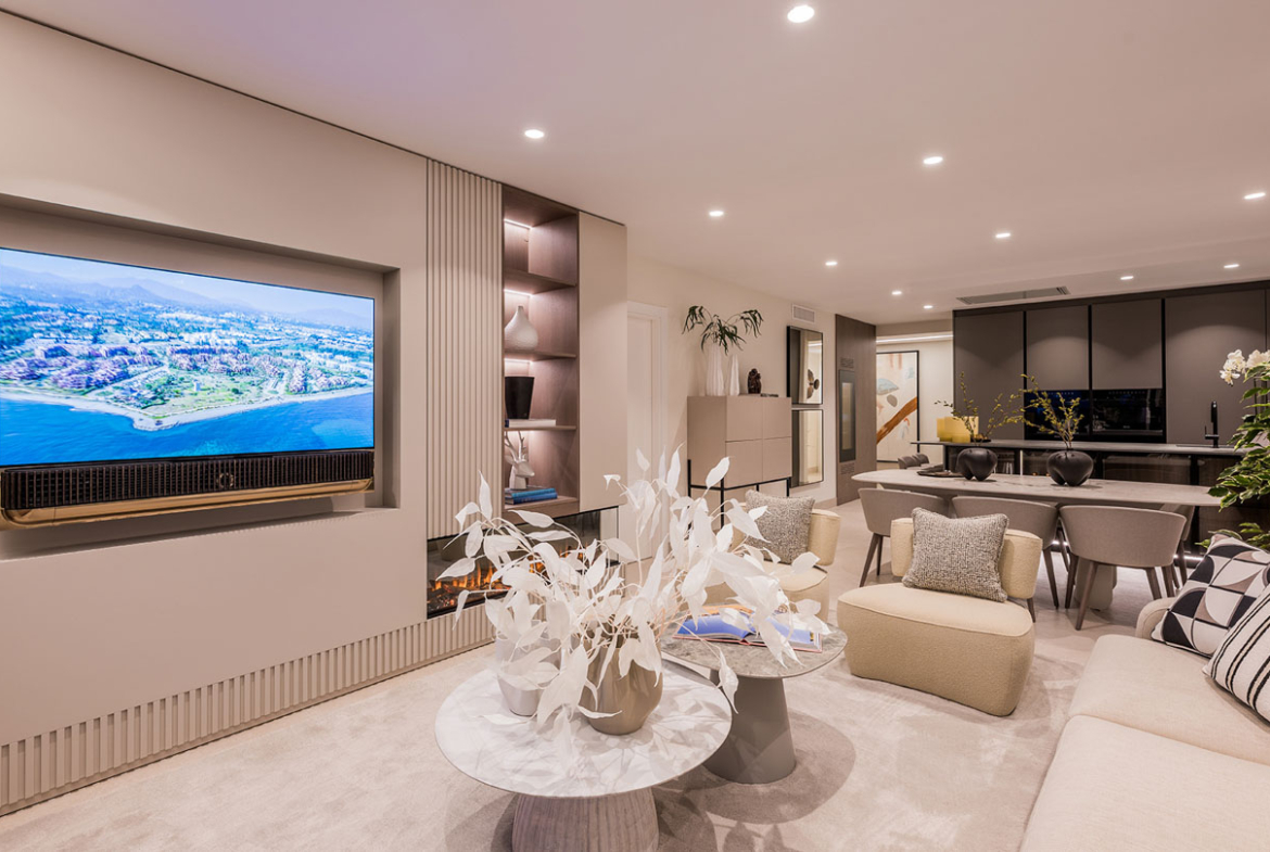 Apartment in Menara Beach, New Golden Mile, Estepona