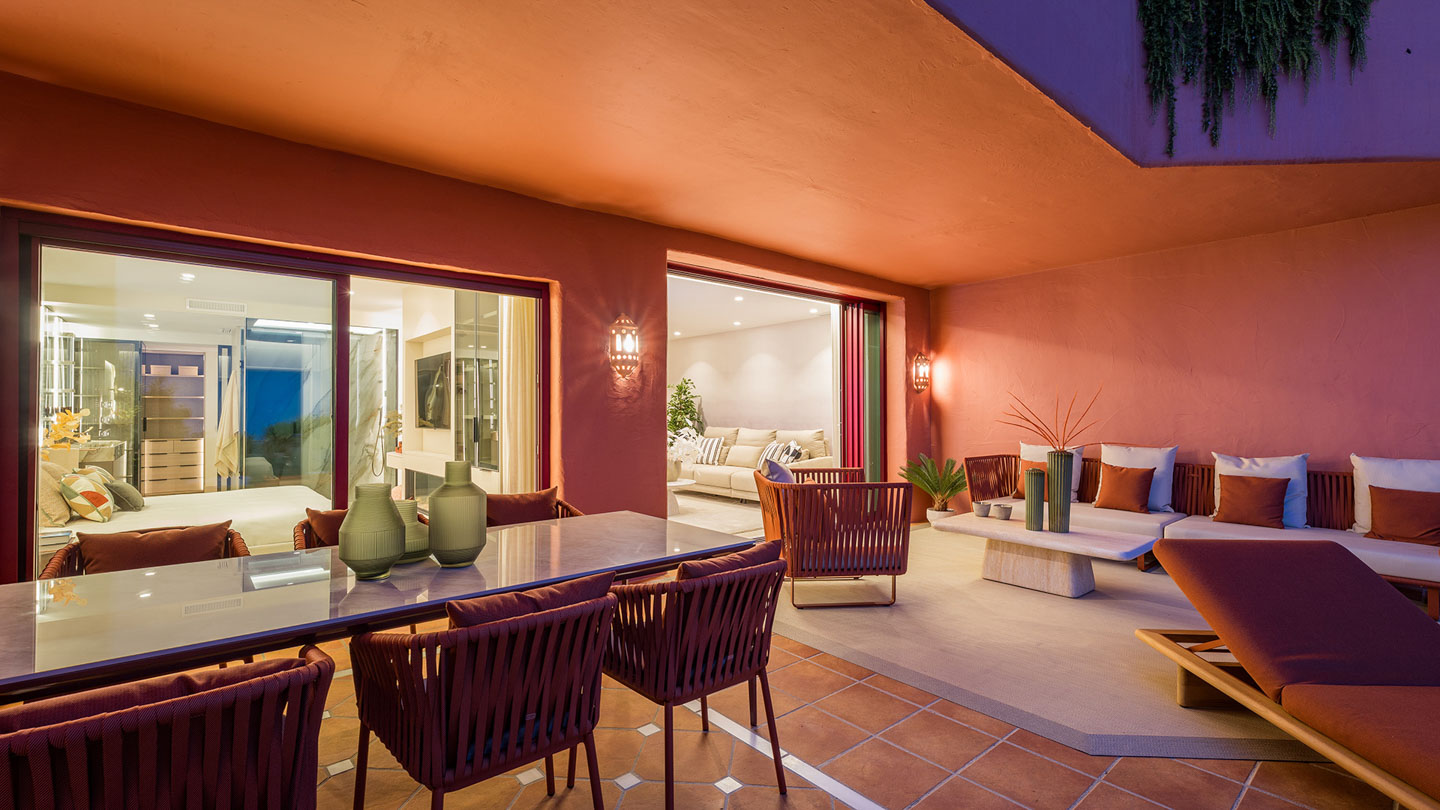 Apartment in Menara Beach, New Golden Mile, Estepona
