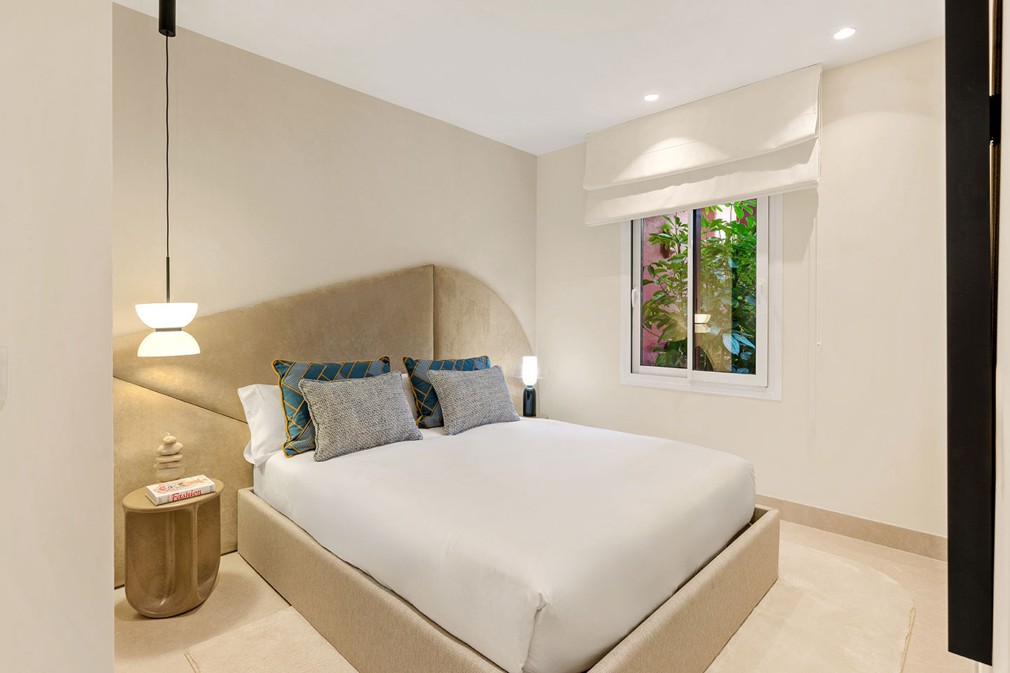 Apartment in Menara Beach, New Golden Mile, Estepona