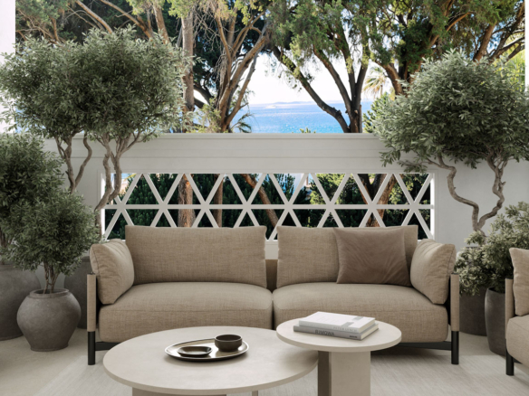 Beachfront Apartment in Playas del Duque, Puerto Banus