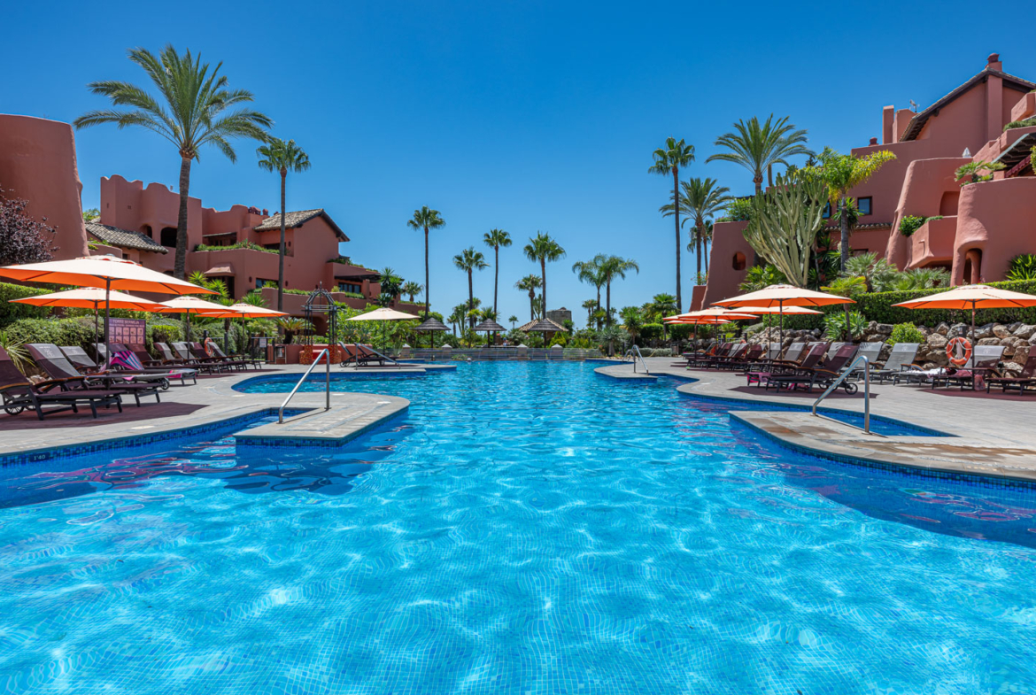 Duplex in Torre Bermeja, New Golden Mile, Estepona