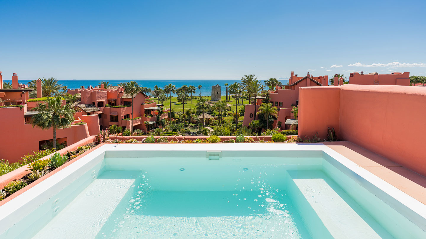 Duplex in Torre Bermeja, New Golden Mile, Estepona