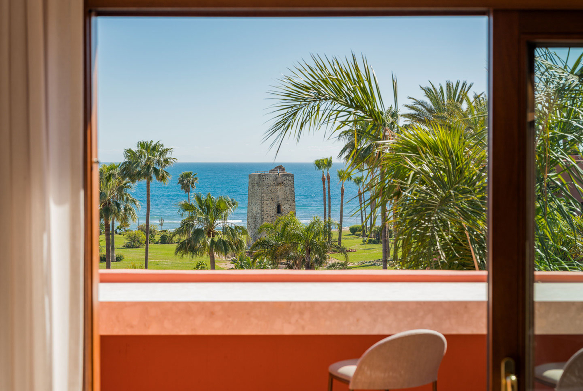 Duplex in Torre Bermeja, New Golden Mile, Estepona