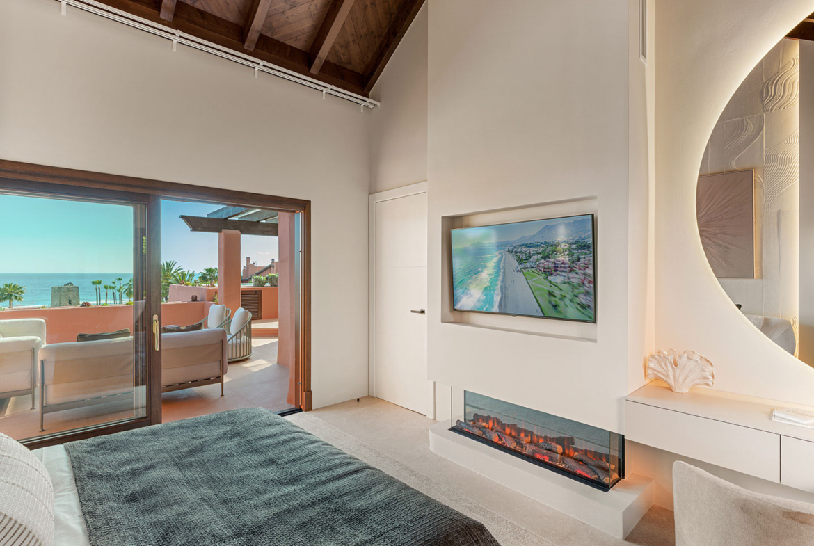 Duplex in Torre Bermeja, New Golden Mile, Estepona