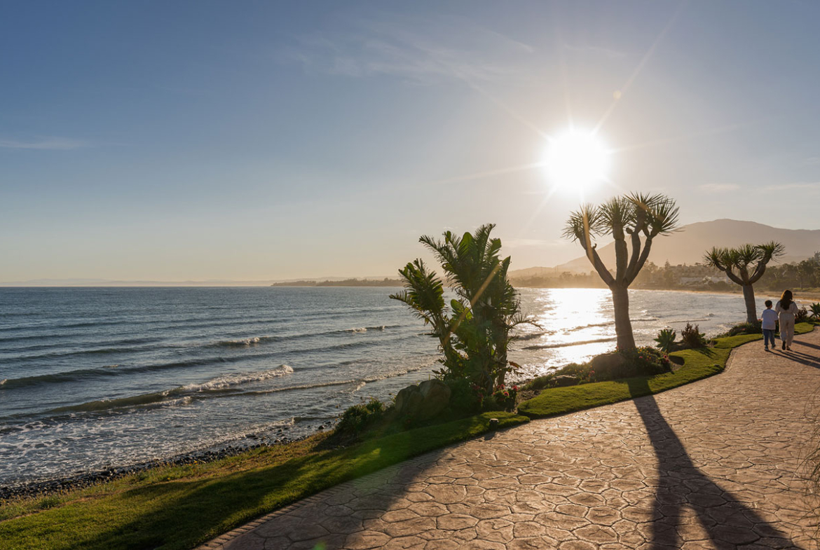 Duplex in Torre Bermeja, New Golden Mile, Estepona