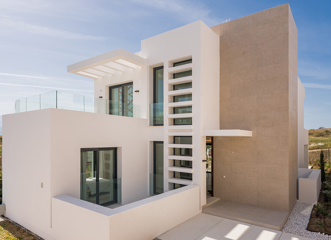 Aurea Villas — Exclusive Living on Estepona Golf