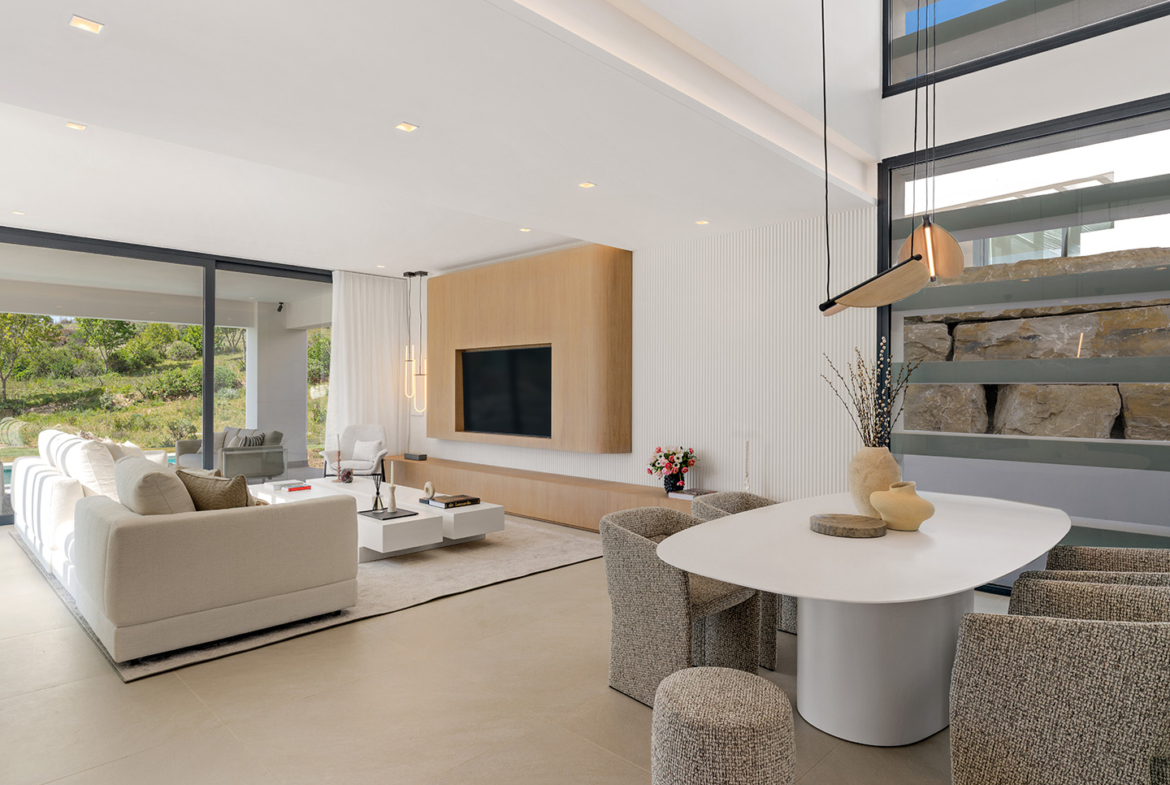 Aurea Villas — Exclusive Living on Estepona Golf