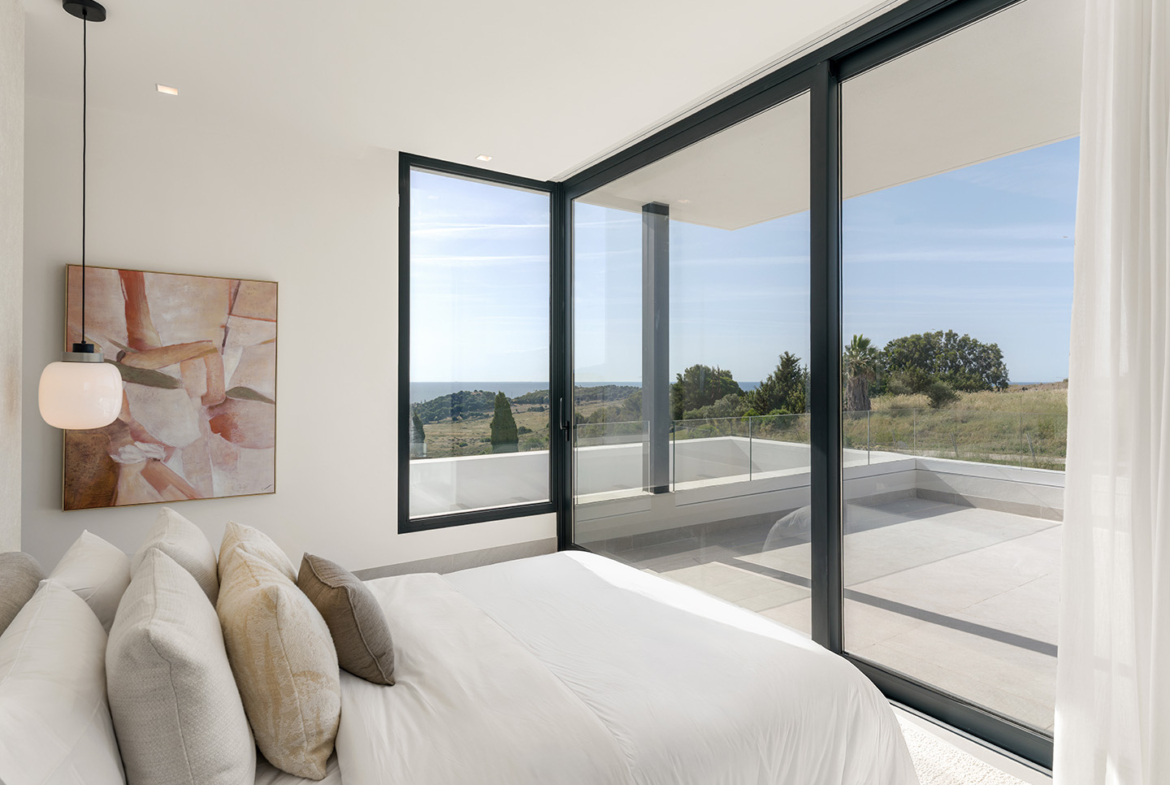 Aurea Villas — Exclusive Living on Estepona Golf