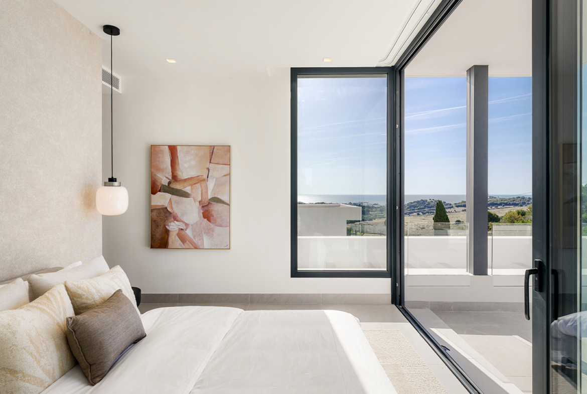 Aurea Villas — Exclusive Living on Estepona Golf