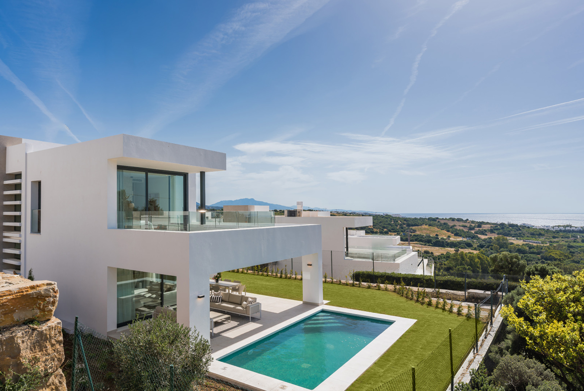 Aurea Villas — Exclusive Living on Estepona Golf