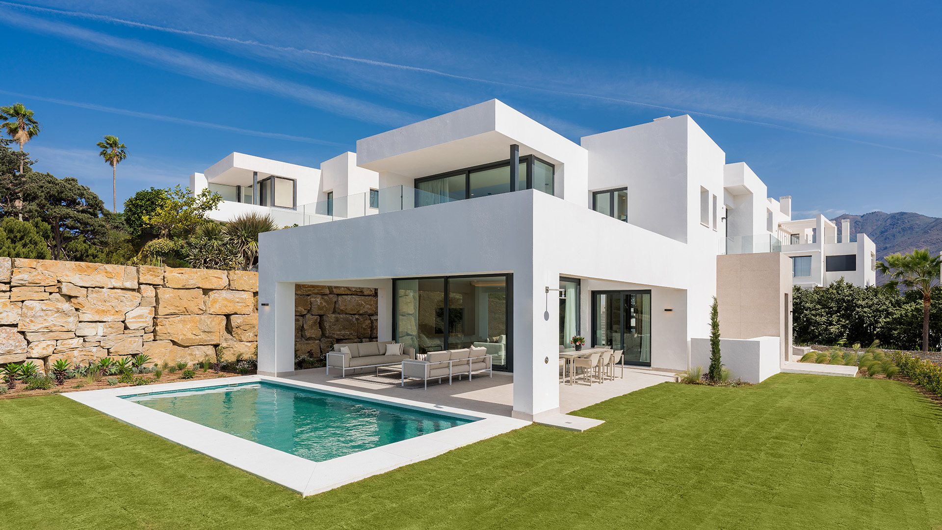 Aurea Villas Aurea Villas — Exclusive Living on Estepona Golf